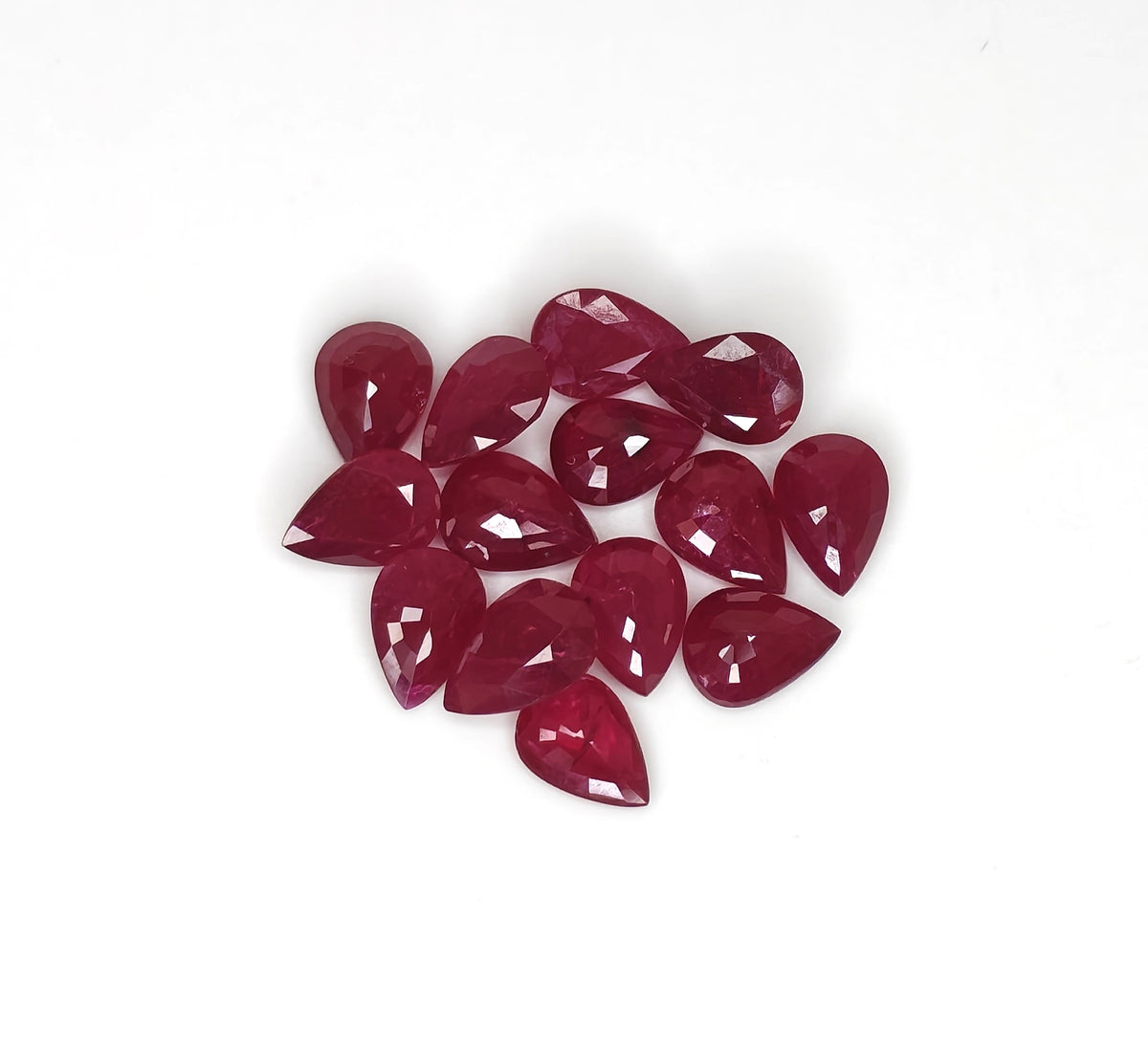 Natural Ruby Mozambique Pear 7x5 MM
