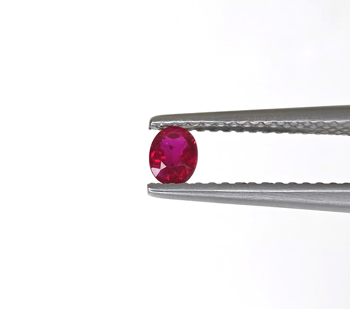 Natural Ruby Mozambique Oval 4x3 MM