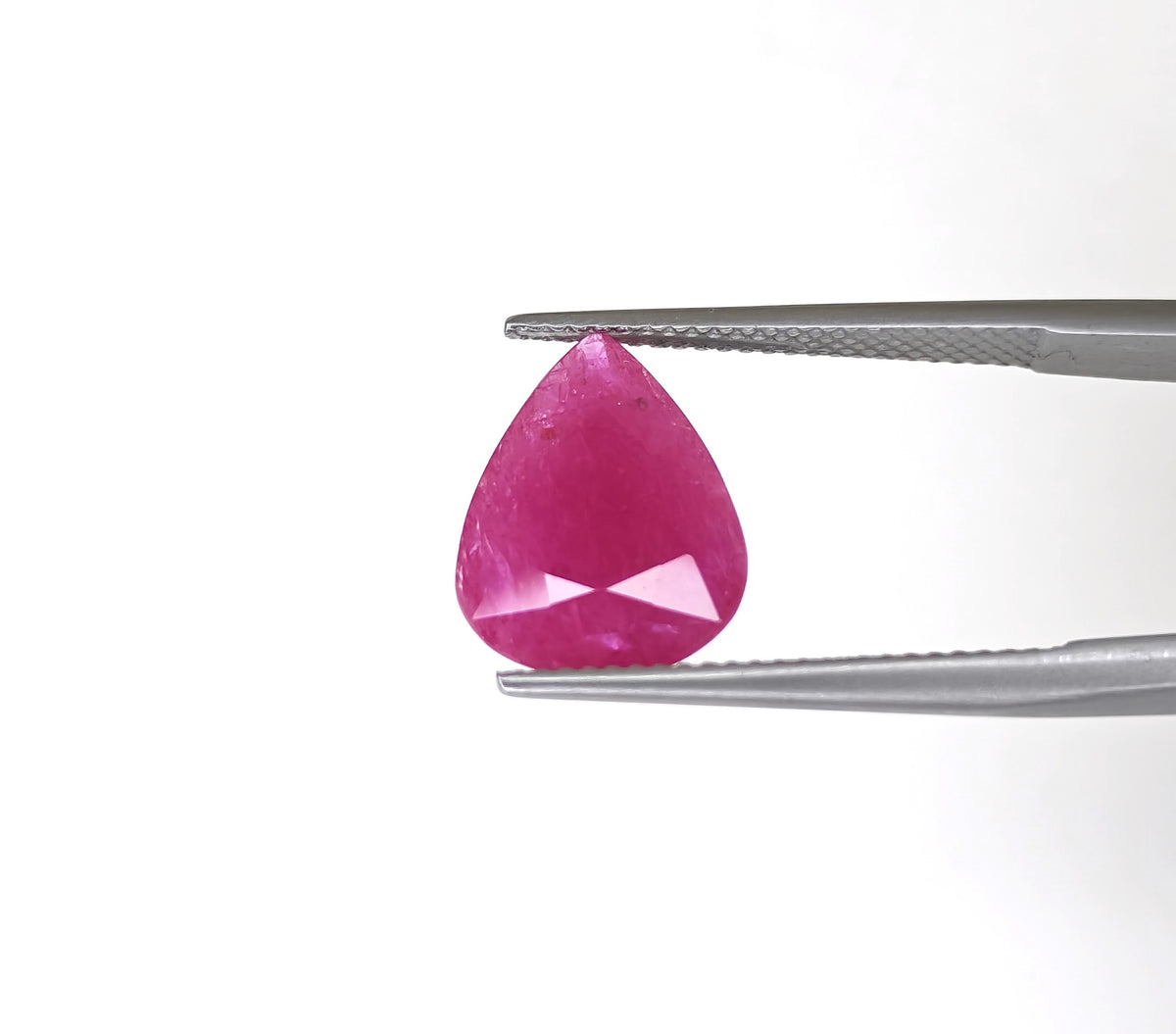 Natural Ruby Mozambique Oval / Pear 40.70 carat
